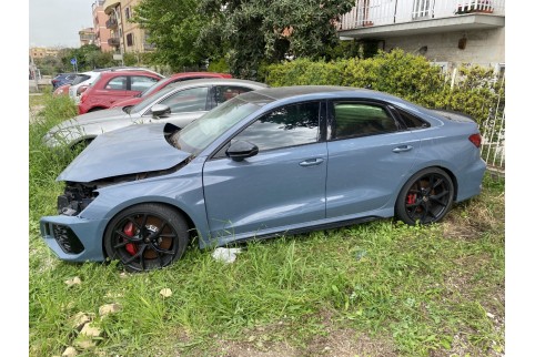 2022 Audi RS3, Benzinas